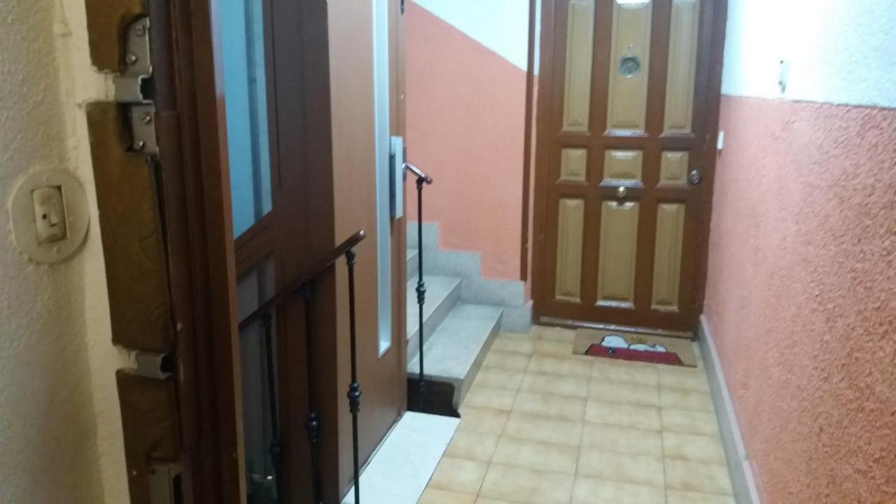 Habitacion Cookie En Chamberi Madrid Bagian luar foto